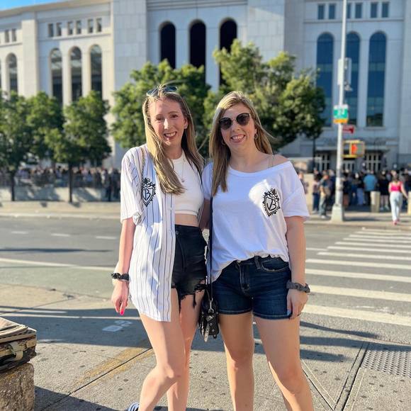 Meet your Posher, Carolyn - Picture 1 of 1